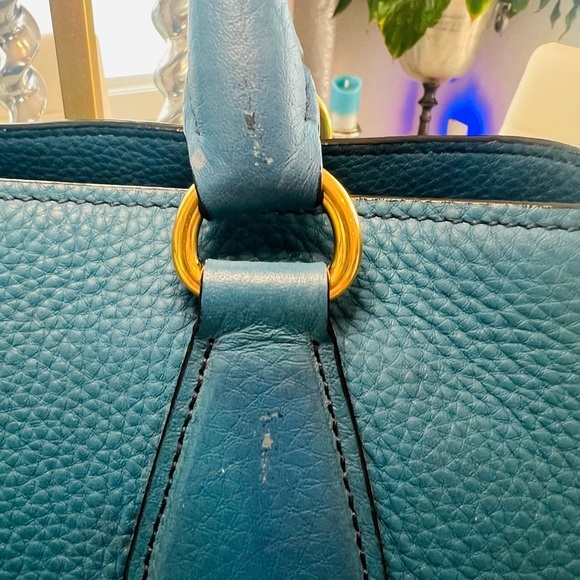 Prada Vitello Daino Tote/Handbag Colbalto Blue - Picture 6 of 13